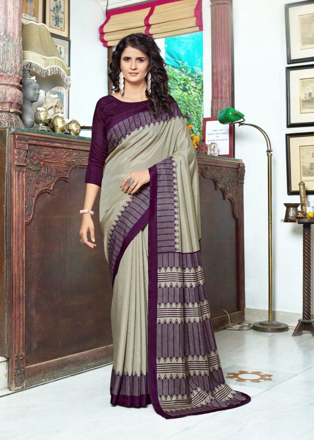 Ira Silk Saree with Traditional Touch & Fancy Blouse Piece - Image 2