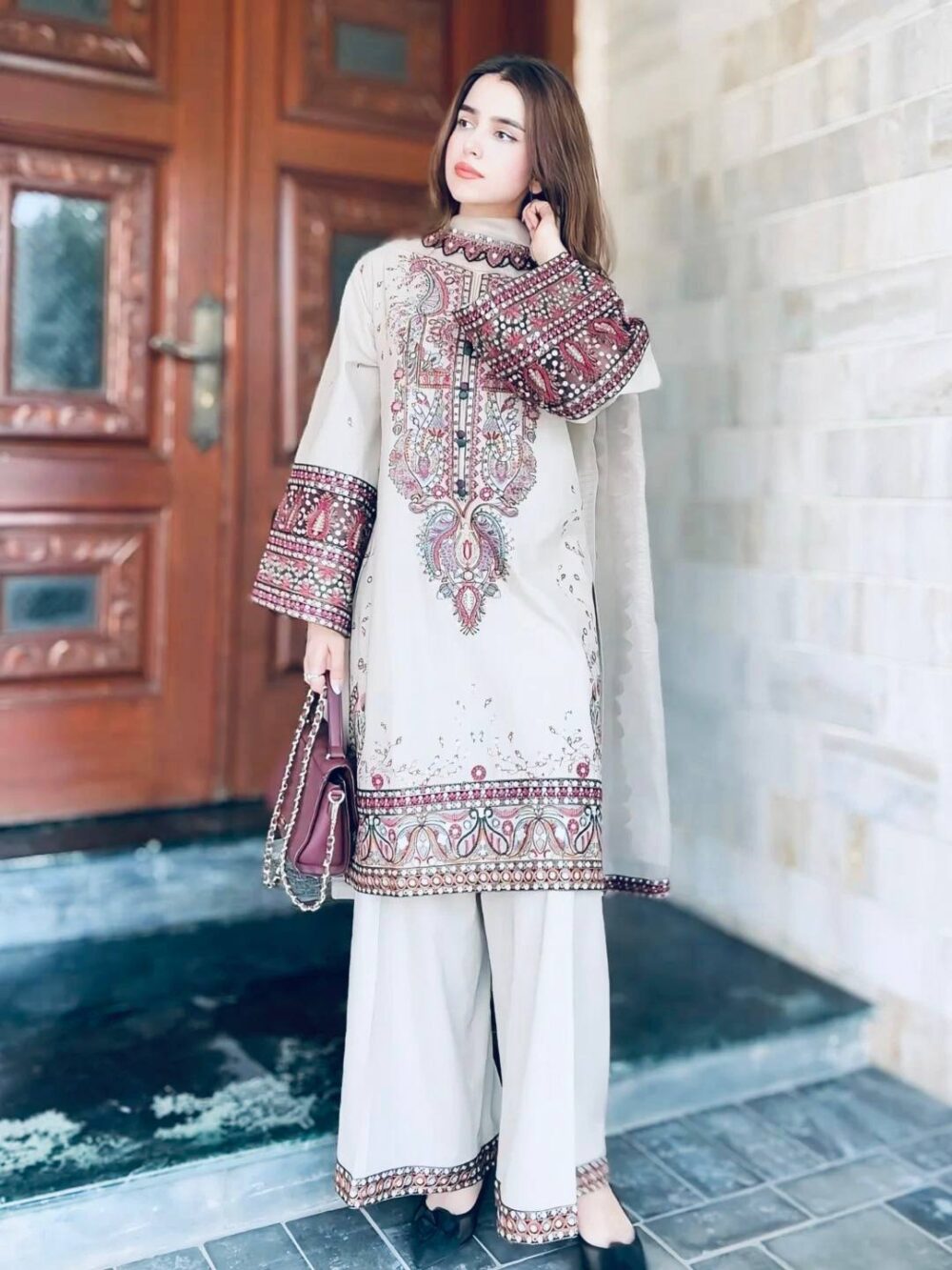 Regal Threadwork Kurta with Palazzo
