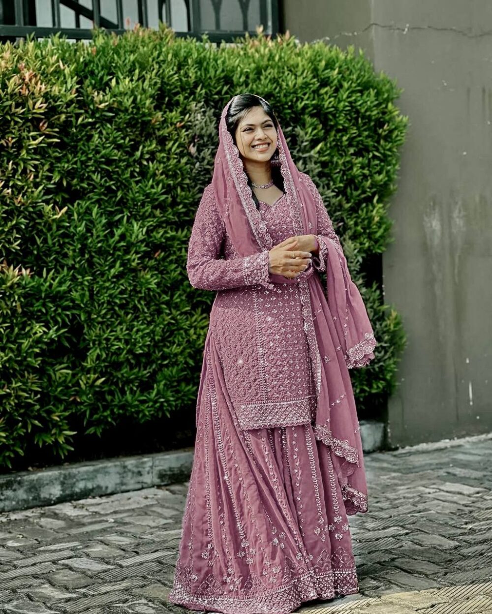 Yasmin Royal Embroidery Ensemble - Image 22