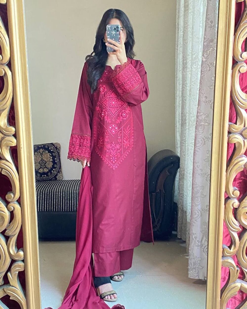 Meher Crimson Glow Kurta Collection - Image 2
